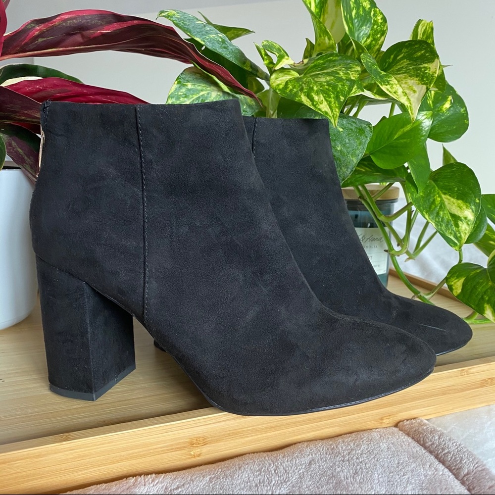 Pull & Bear Faux Suede Black Ankle Booties